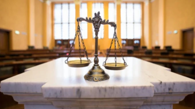 10 تا از معروف ترین وکلای تبریز