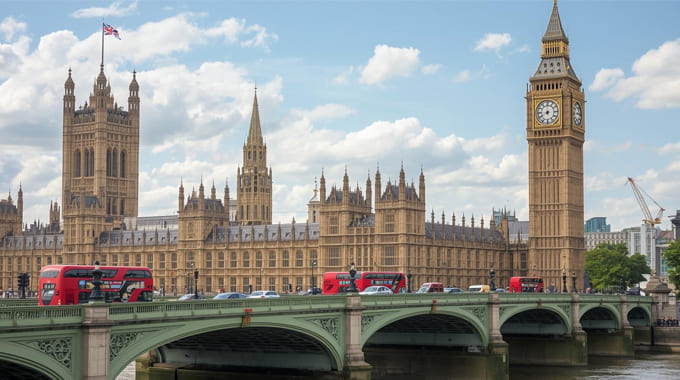 چگونه اقامت دائم انگلستان بگیریم؟